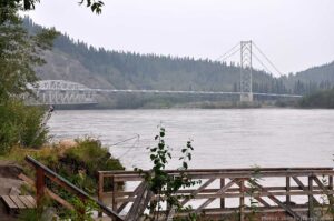 DSC_1767w Another passing of the Alaska Pipeline.