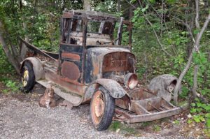 DSC_1769w Ye olde transportation.
