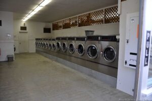 DSC_1813w A laundromat on one side...